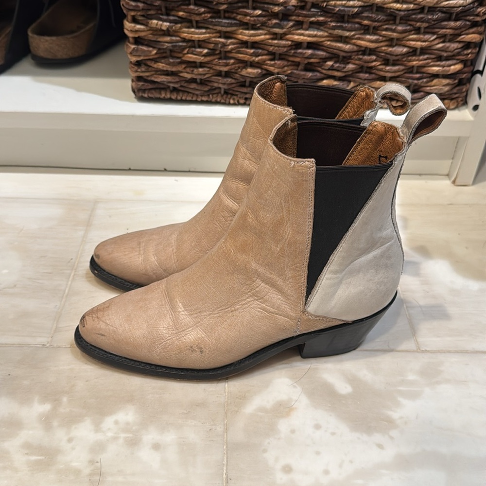 Lucchese Cream and Tan High Cut Ankle Boots